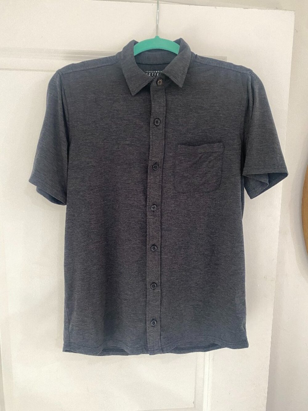 Great Condition! Boys Abercrombie Active Short Sleeve Button Town Shirt 15/16